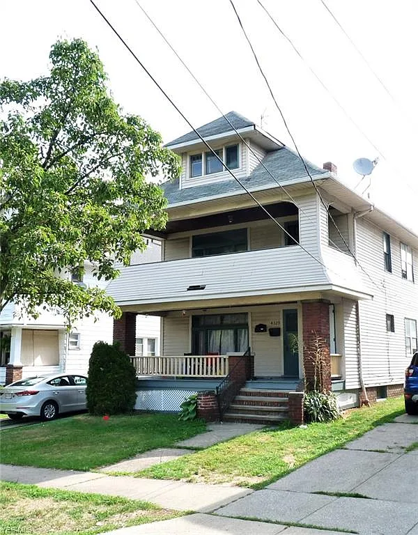 4329 W 49th St photo 1