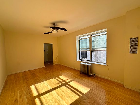 2nd image of 65 Ocean Ave APT 5D