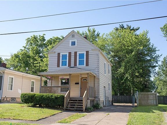 2nd image of 110 Riverdale Ct