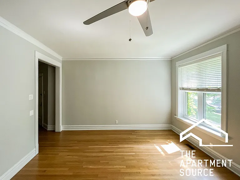 5943 N Magnolia Ave #1 — Photo 3