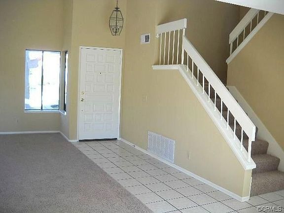 2nd image of 18 Westbrook Ln