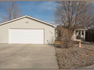 736 Owl Creek Ave, Cheyenne, WY 82007