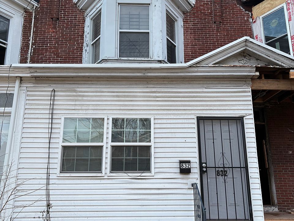 1st image of 832 Vandever Ave