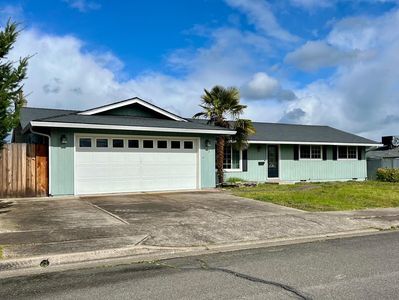 1121 Temple Dr, Central Pt, OR, 97502