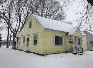 266 Hoover Dr, Rochester, NY 14615