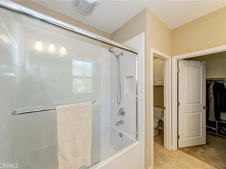 30 Larkfield — Photo 20
