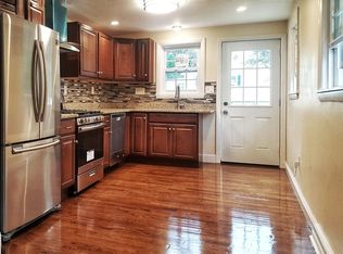 11 Hillsdale Rd, Randolph, MA 02368