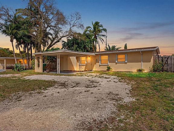 2nd image of 7761 NW 36th St