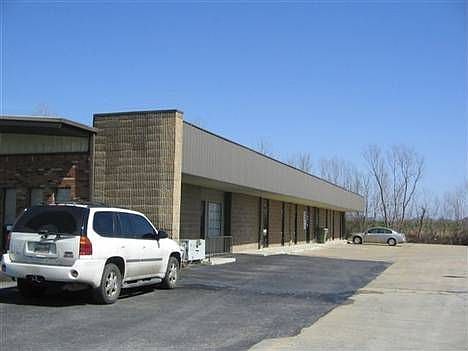 2nd image of 325 Cleveland St