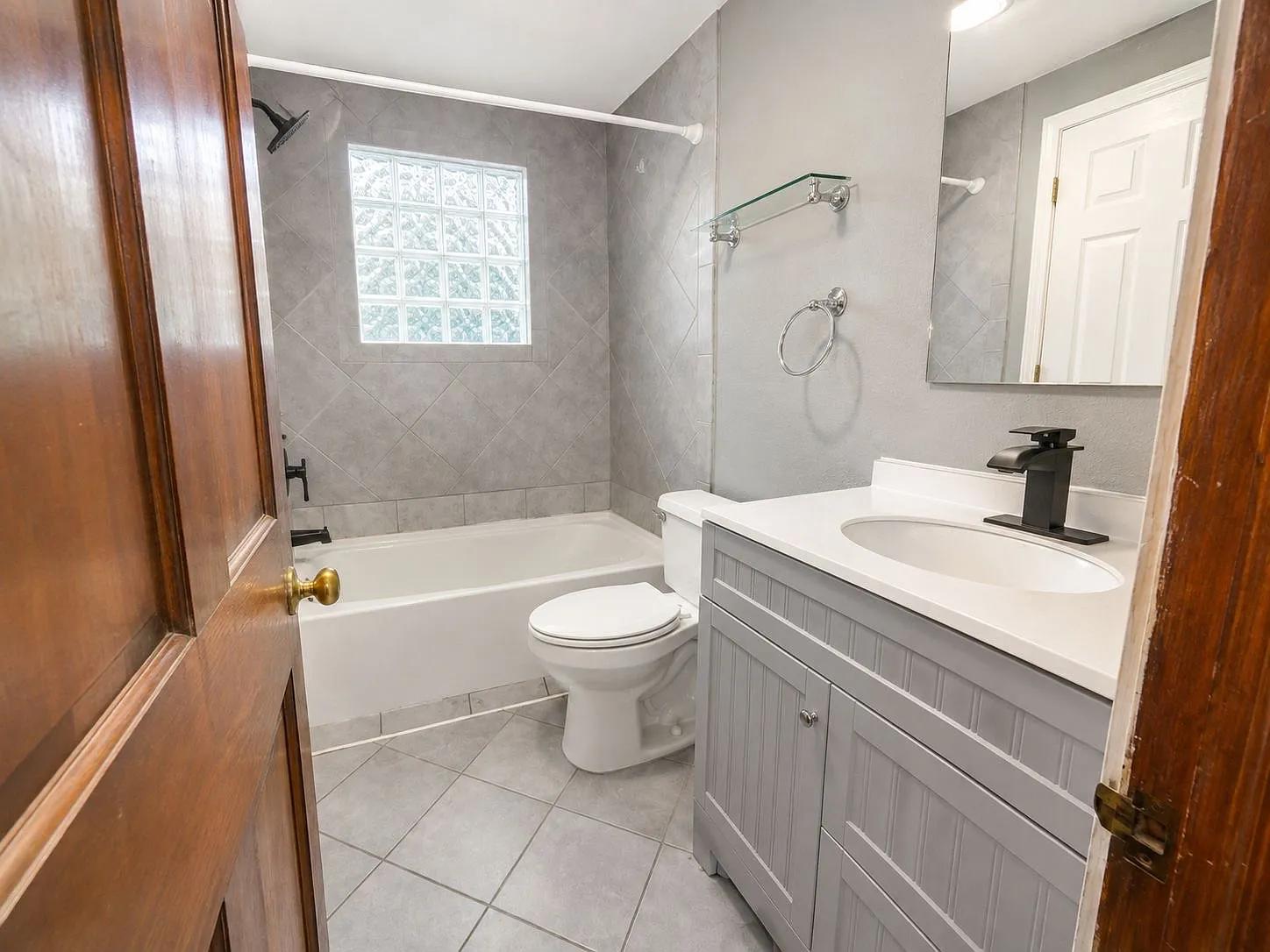 2768 Glenny Lane - 1 — Photo 4