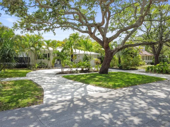 270 NE 104th St, Miami Shores, FL 33138