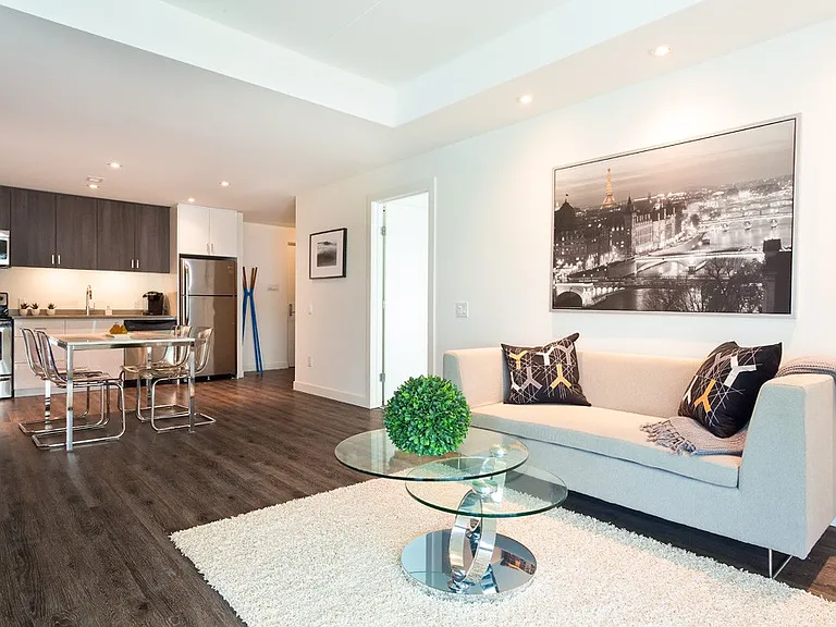 2815 Pembina Hwy — Photo 7