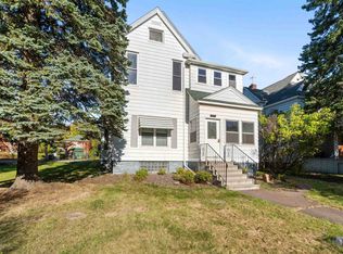 1211 E 1st St, Duluth, MN 55805