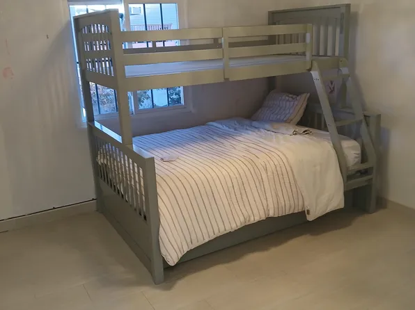 7 Rockville Avenue image 7 of 17