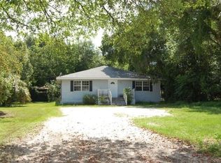 404 Walnut St, Auburndale, FL 33823