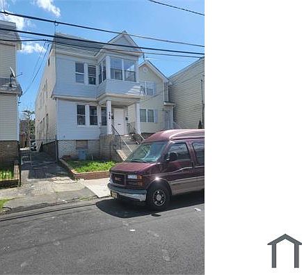 1st image of 754 S 20th St Floor 2