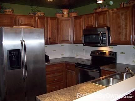 2nd image of 6086 Caplinger Ave