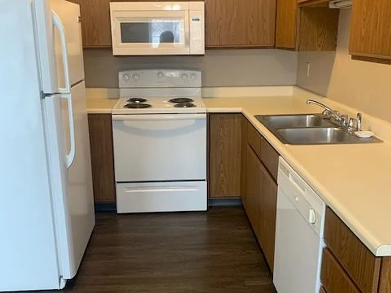 The Crossings Apartments — Photo 10