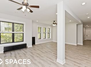 1062 W Glenlake Ave #2A, Chicago, IL 60660