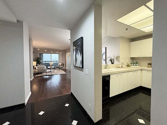 4th image of 525 E Seaside Way Unit 305