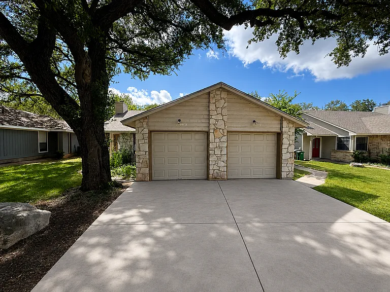 2506 Howellwood Way #A — Photo 1
