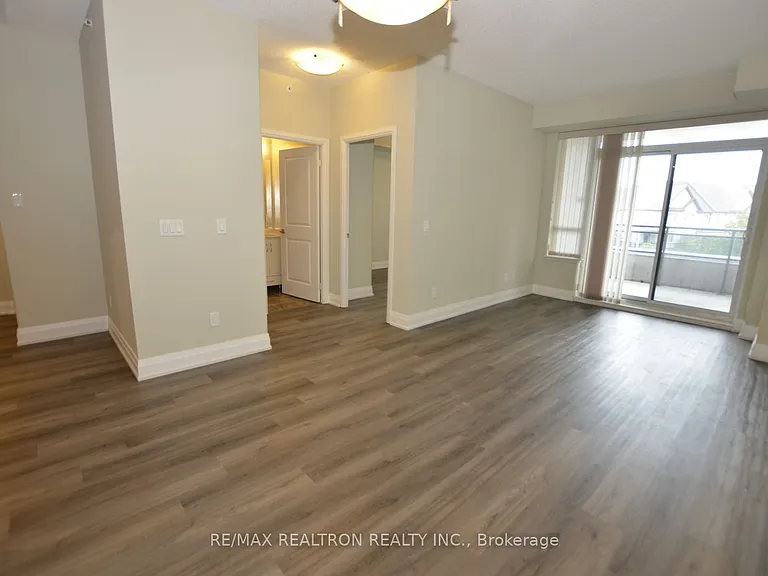 75 N Park Rd #302 — Photo 15