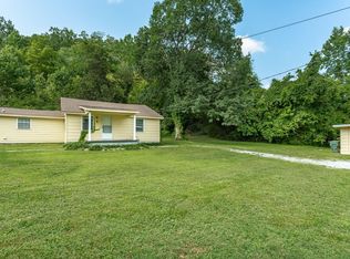 1320 Ely Rd, Hixson, TN 37343