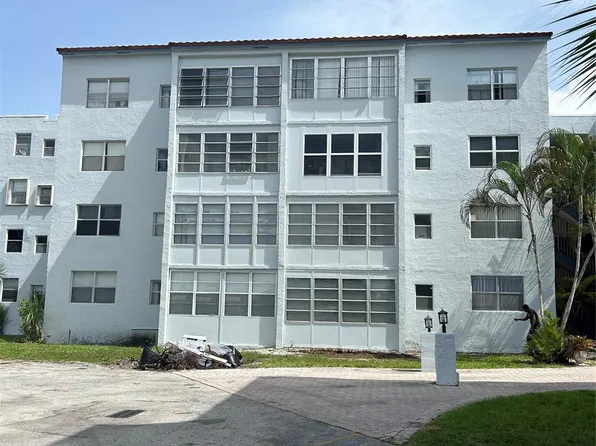 2860 Somerset Drive #311k, Lauderdale Lakes, FL 33311