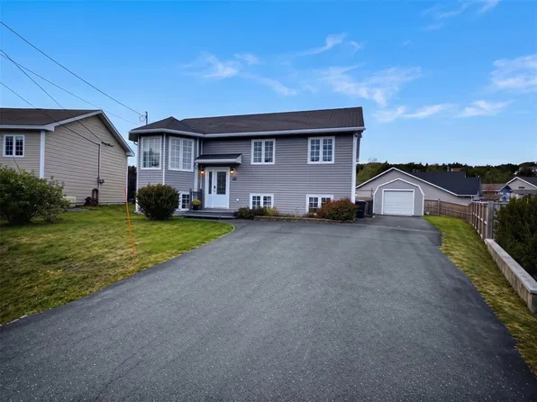 22 Riverdale Drive, Torbay, NL A1K0E7