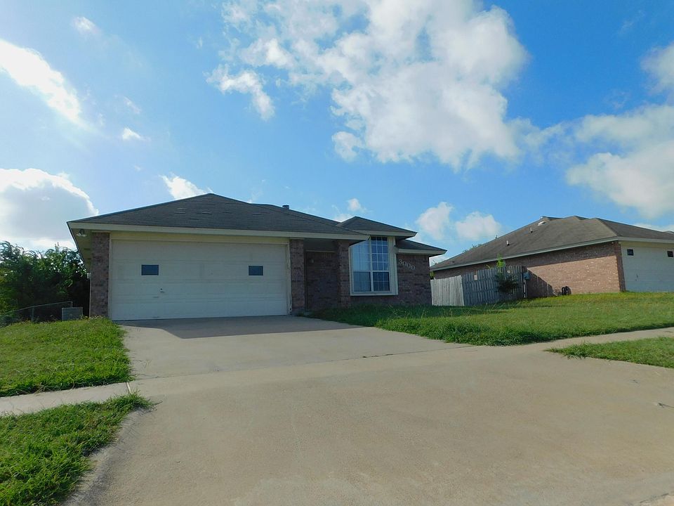 1st image of 3000 Southhill Dr