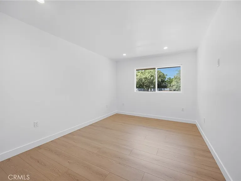 17150 Mayall St — Photo 10