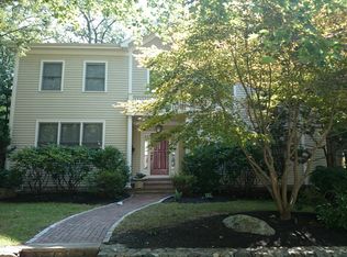 44 Audubon Dr, Newton, MA 02467