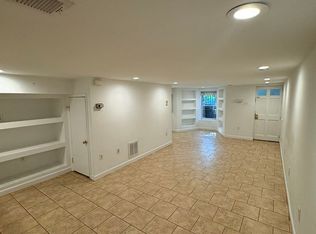 708 7th St SE #B1, Washington, DC 20003