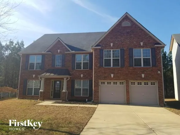 5747 Union Pointe Dr, Union City, GA 30291