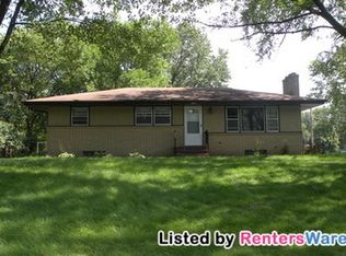 183 3rd Ave SE, New Brighton, MN 55112