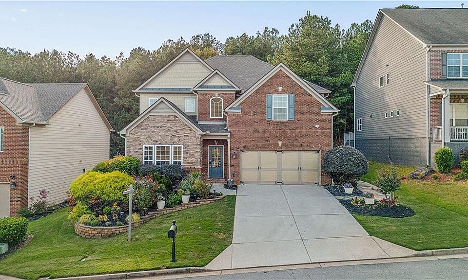 1st image of 4215 Avondale Ln
