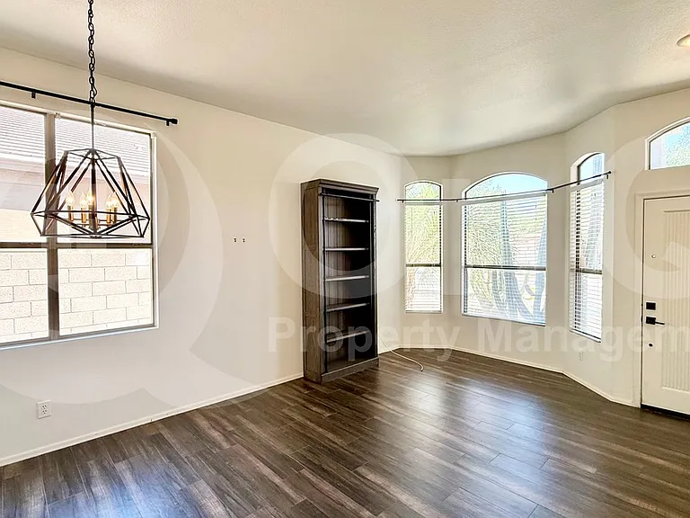 3890 E Juanita Ave — Photo 5