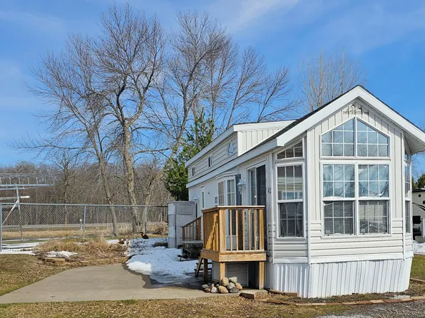 4328 460th St, Isle, MN 56342