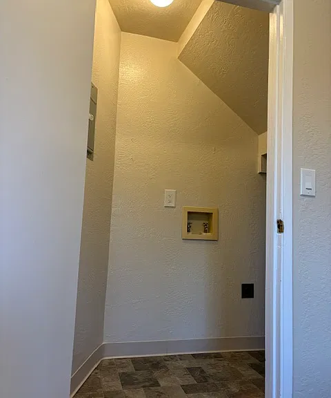 3201 Star Ave — Photo 9