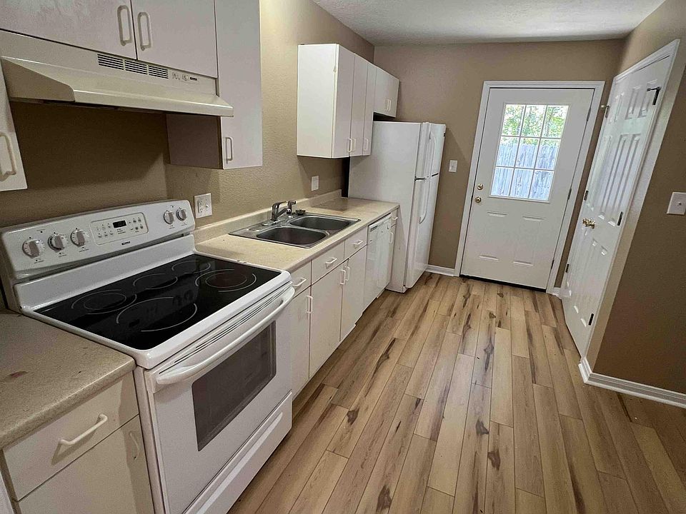1st image of 1784 Esther Dr #A