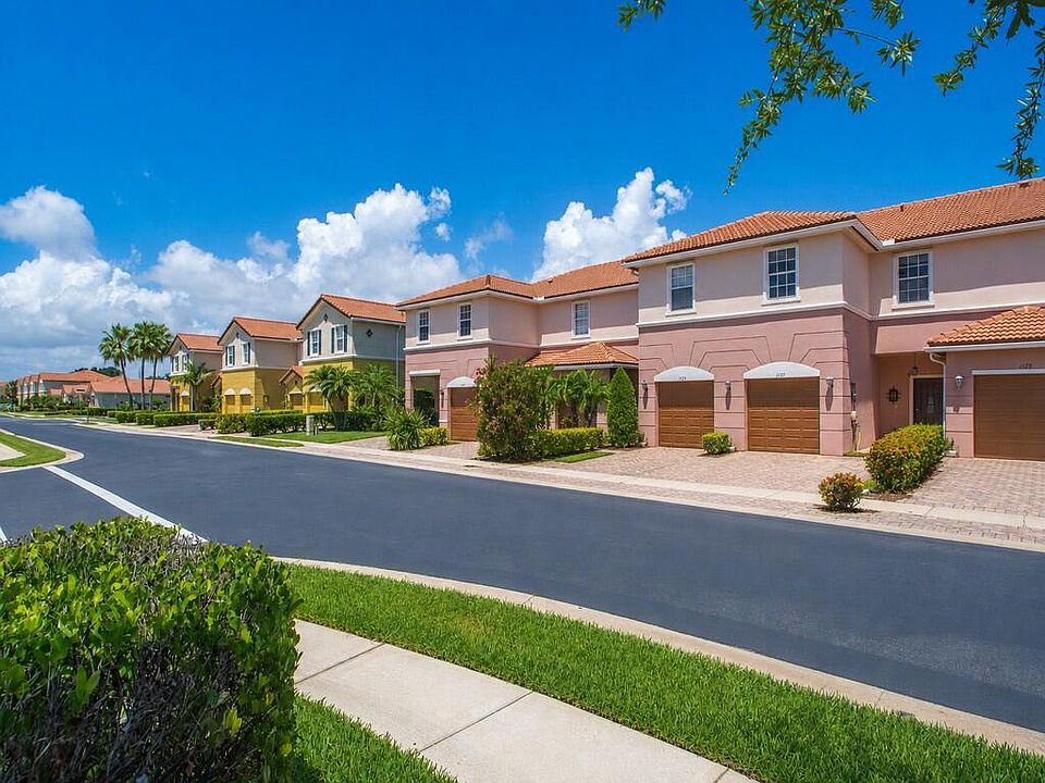 1st image of 1189 Normandie Way