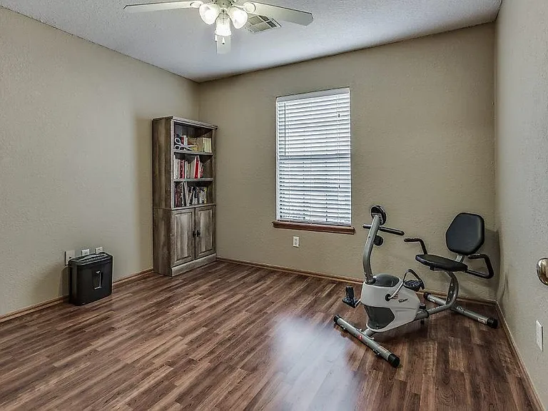 6029 SE 84th Pl — Photo 13