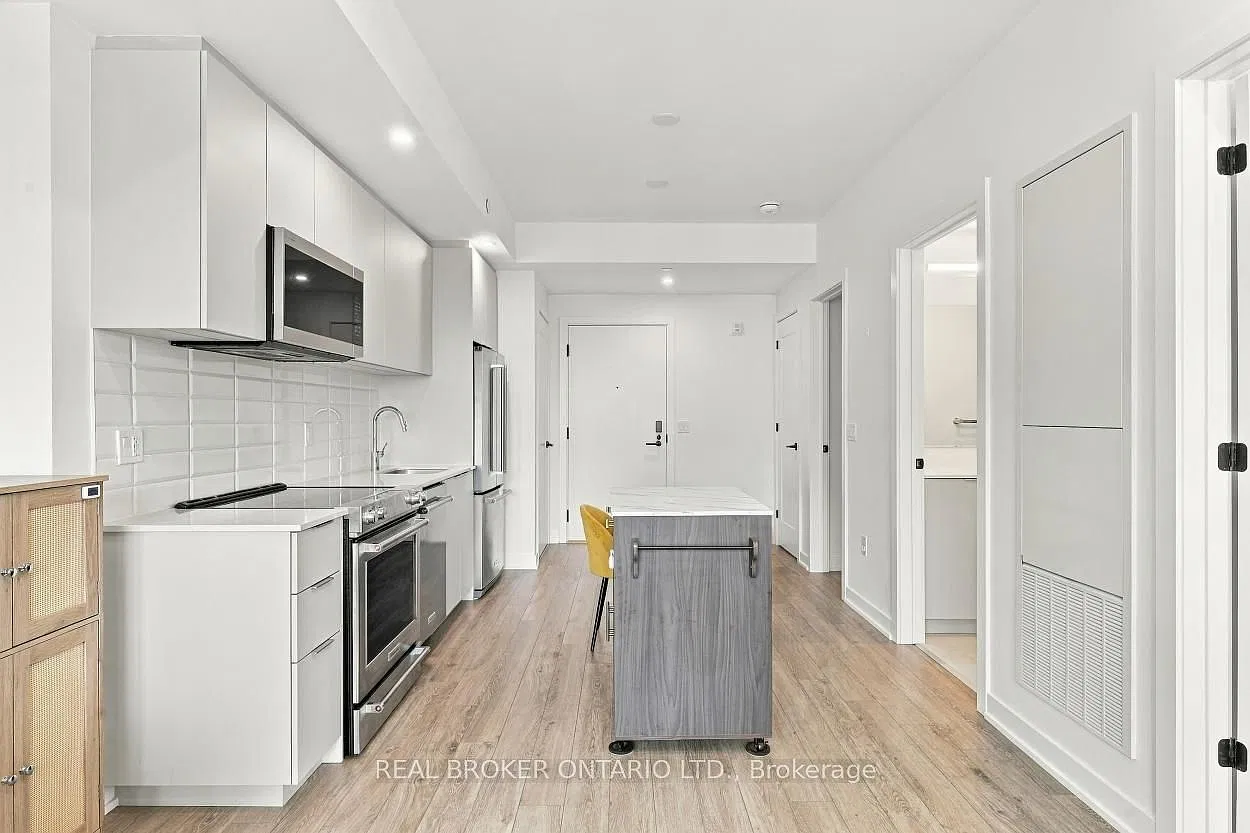 2 bed, $2,199 — Photo 3