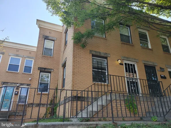 2925 W North Ave, Baltimore, MD 21216