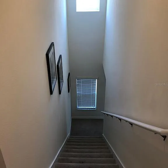 921 Las Fuentes Dr — Photo 8