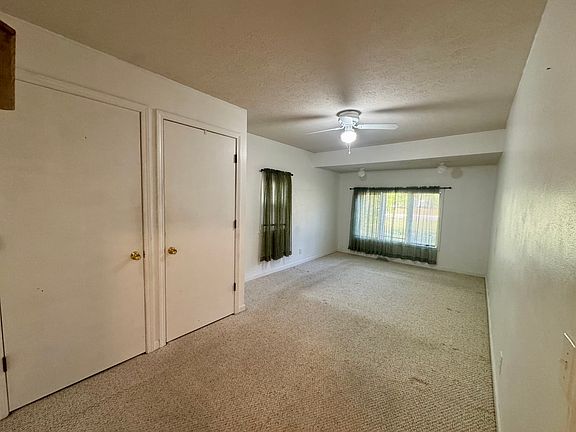 4th image of 2413 Lindberg Dr