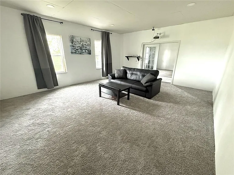 5575 Coltman Dr — Photo 25