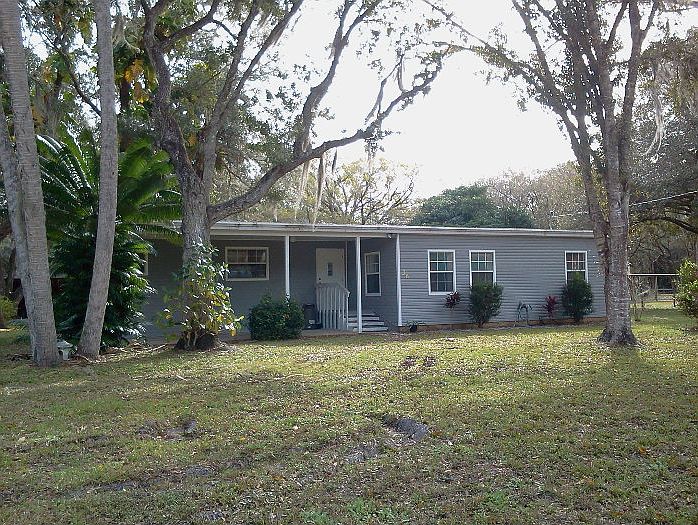 1st image of 36 Palm Haven Dr