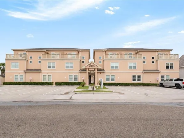 102 E Marlin St, South Padre Island, TX 78597