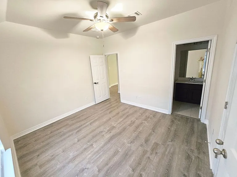 3367 Vineyard Trl — Photo 13